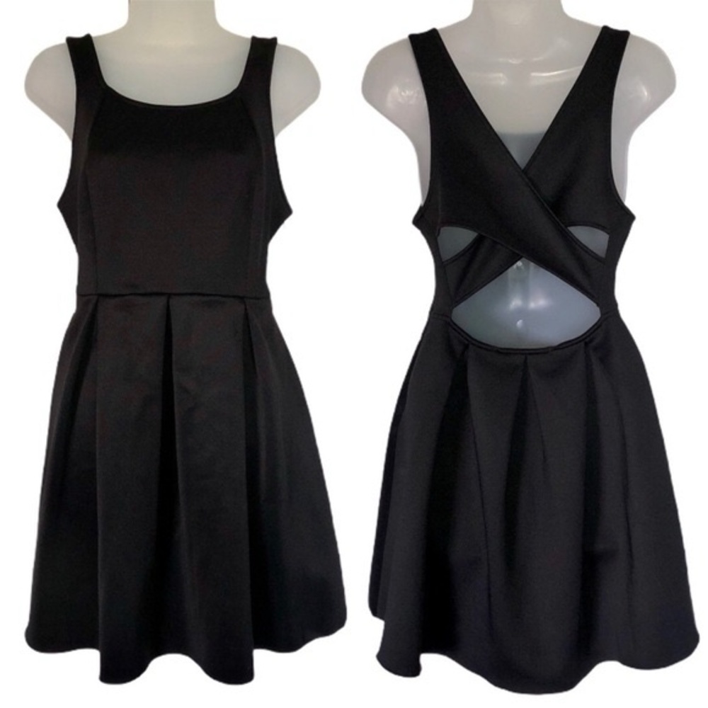 Express Black Criss-Cross Back Pleated Dress
